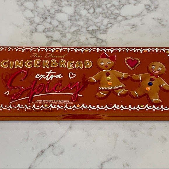 Too Faced Gingerbread Extra Spicy Palette - Picture 2 of 3